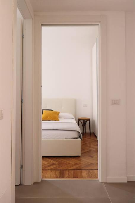 Bilocale Metro 4 Blu Frattini - Airport Linate Apartamento Milán